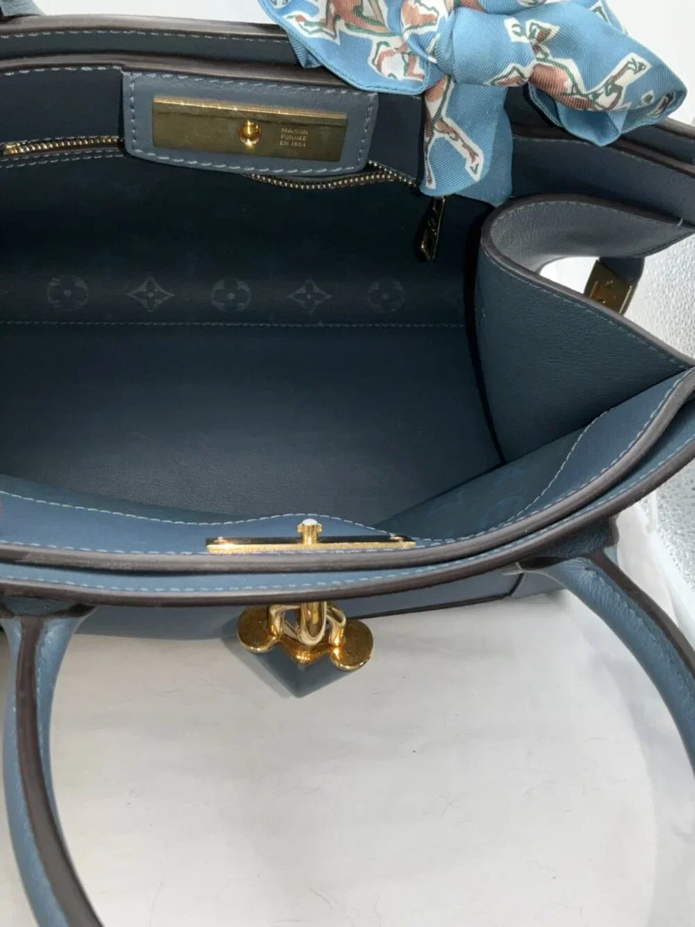 Louis Vuitton Blue Demin Leather Steamer M21249 MM Excellent Condition Receipt
